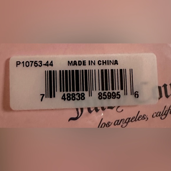 Juicy Couture Toggle Charm Bracelet - Picture 4 of 4